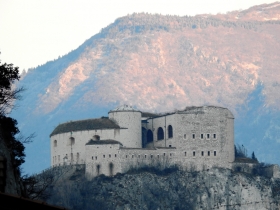 2018-01-21 monte Pastello e forti austriaci (10)