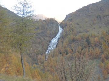 2013-10-27 monte Largone passo e laghi Cupetti 002