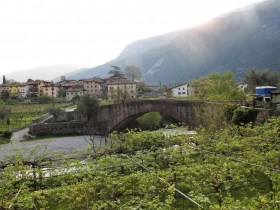2018-04-22 sentiero degli Scaloni Dro Ceniga (104)