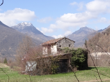 2013-04-10  Castello di Gaino 016